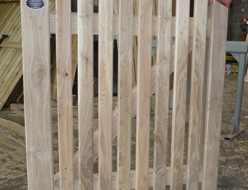 Paled Arched Top Gate