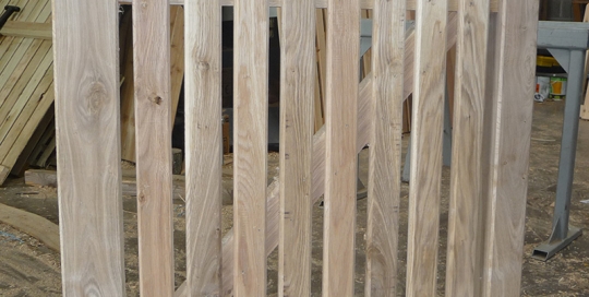 Paled Arched Top Gate
