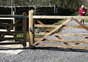 Field Gate