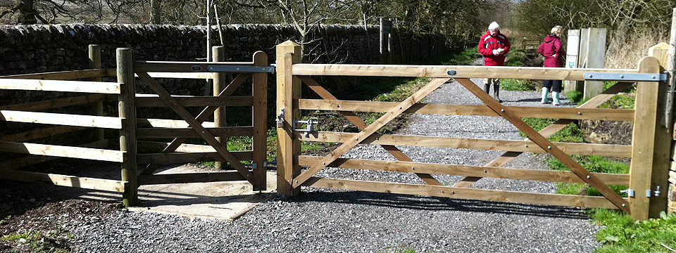 Field Gate - Empress Fencing Clitheroe Lancashire