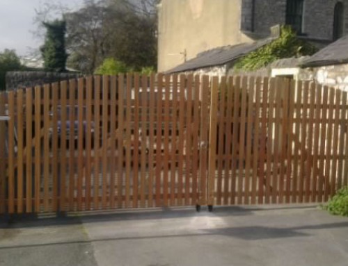 Paled Driveway Gate