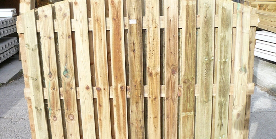 Double-sided palisade edge panel