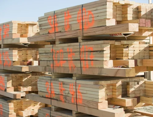 How Much Timber Do You Need for a Feather Edge Fence Run